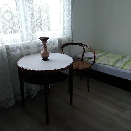 Apartmán Garsónka škultétyho Pozsony